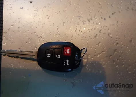 2017 Toyota Corolla Se z USA, uszkodzony, nr VIN 2T1BURHE3HC950808